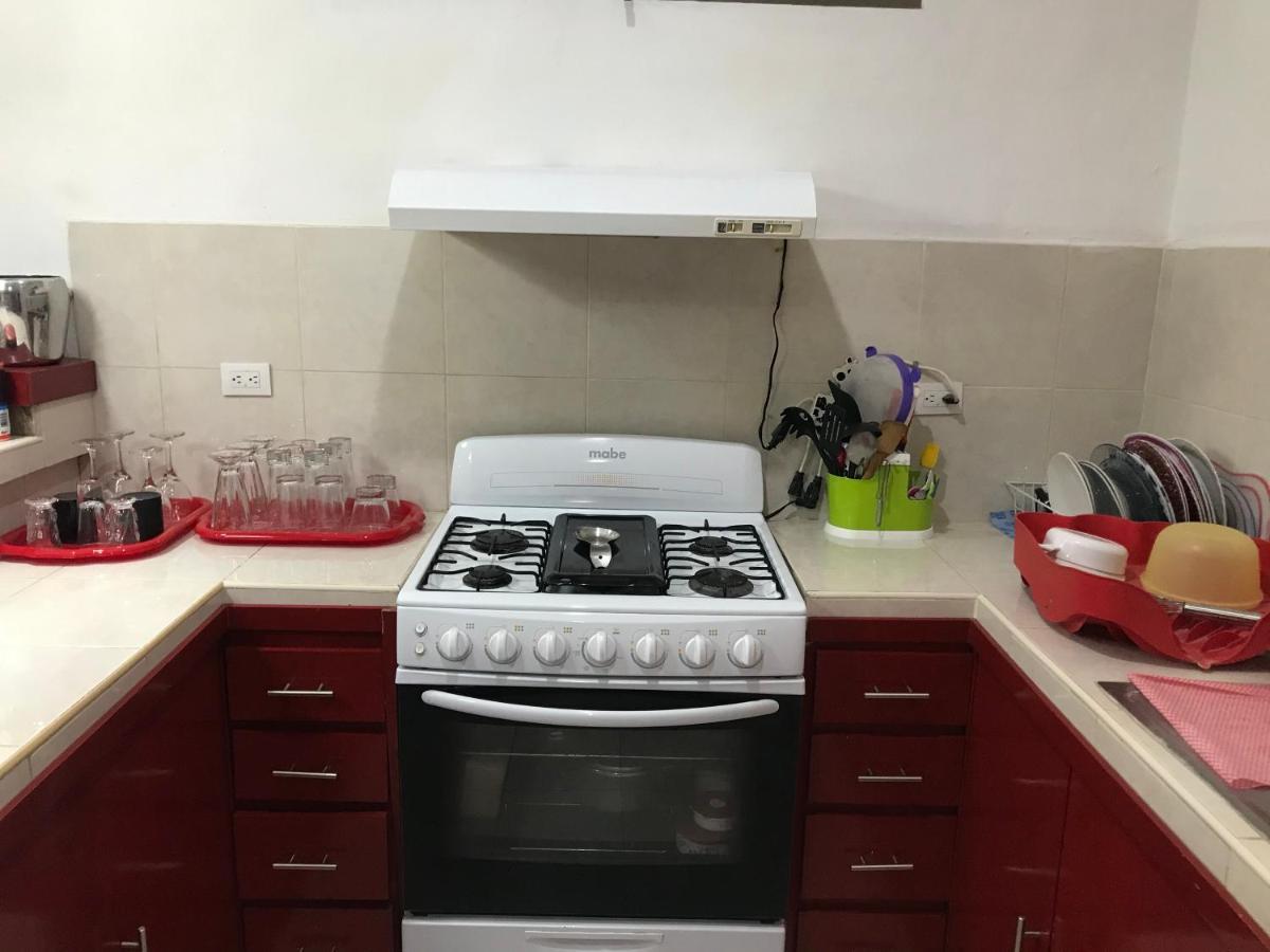 Casa Lili 2: Luxurious/Amplio/Hot Water/Economic/Wifi/Tv Appartement Valladolid  Buitenkant foto