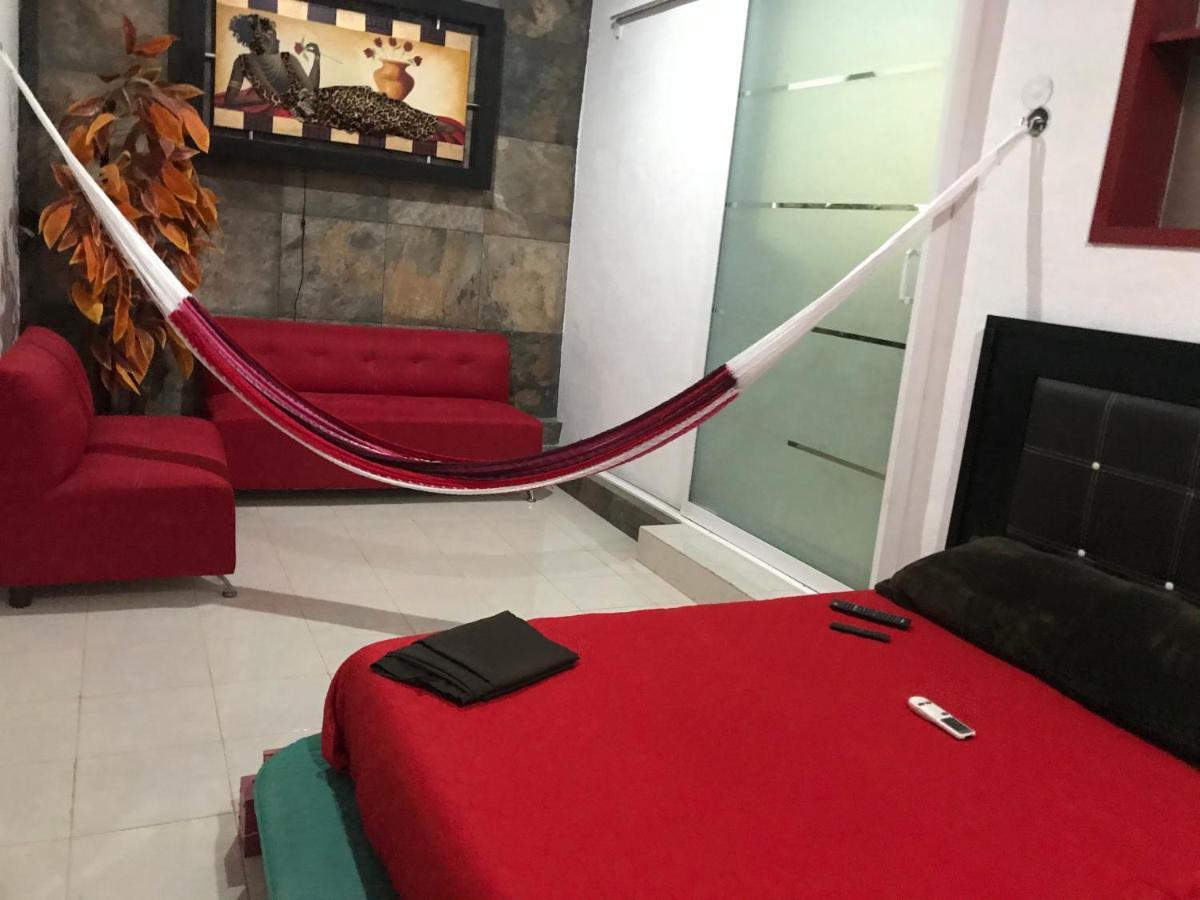 Casa Lili 2: Luxurious/Amplio/Hot Water/Economic/Wifi/Tv Appartement Valladolid  Buitenkant foto