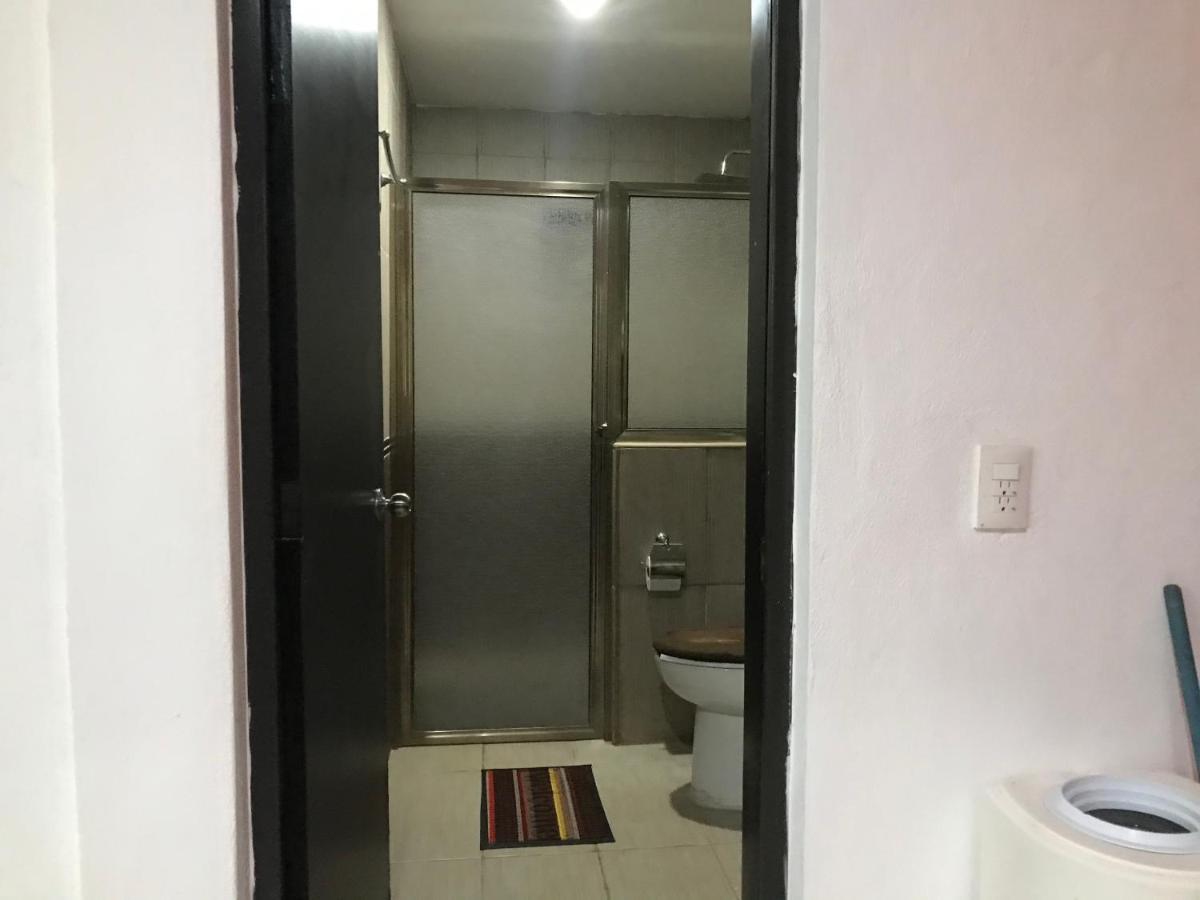 Casa Lili 2: Luxurious/Amplio/Hot Water/Economic/Wifi/Tv Appartement Valladolid  Buitenkant foto