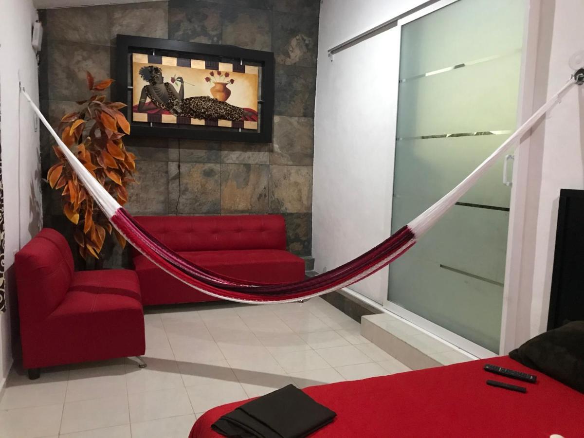 Casa Lili 2: Luxurious/Amplio/Hot Water/Economic/Wifi/Tv Appartement Valladolid  Buitenkant foto